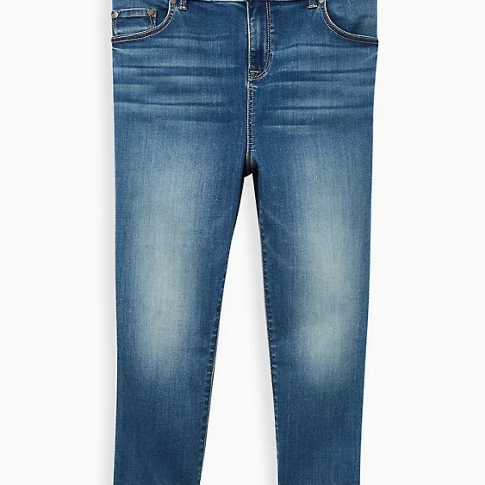 Torrid crop midfit super skinny jeans, size 20